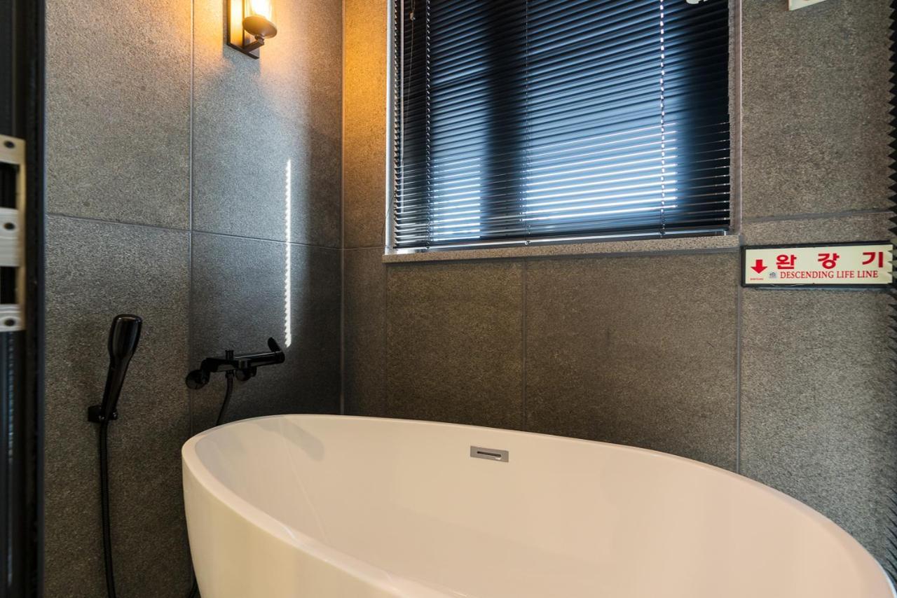 Hotel The May Jongno Сеул Екстериор снимка